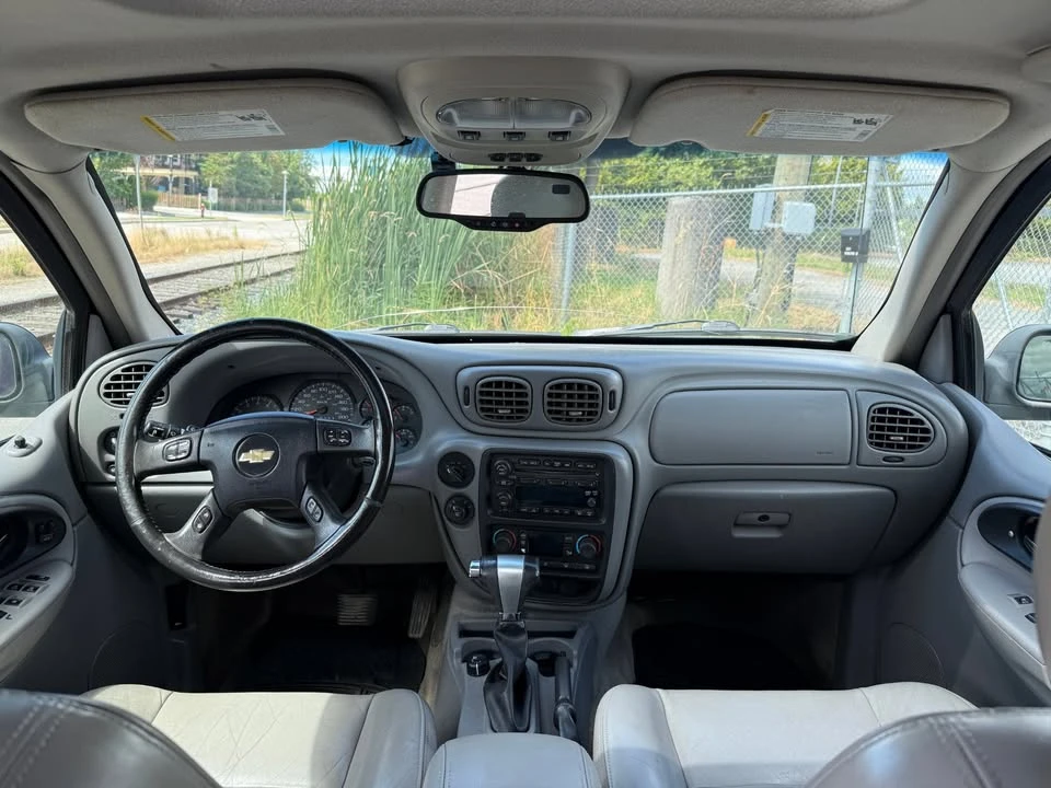 2006 Chevrolet Trailblazer - Image 6 of 13