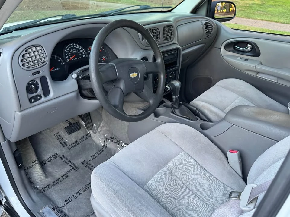 2006 Chevrolet Trailblazer - Image 15 of 20