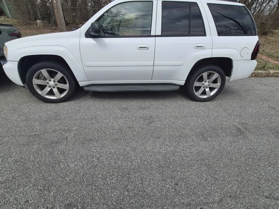 2006 Chevrolet Trailblazer - Image 6 of 11