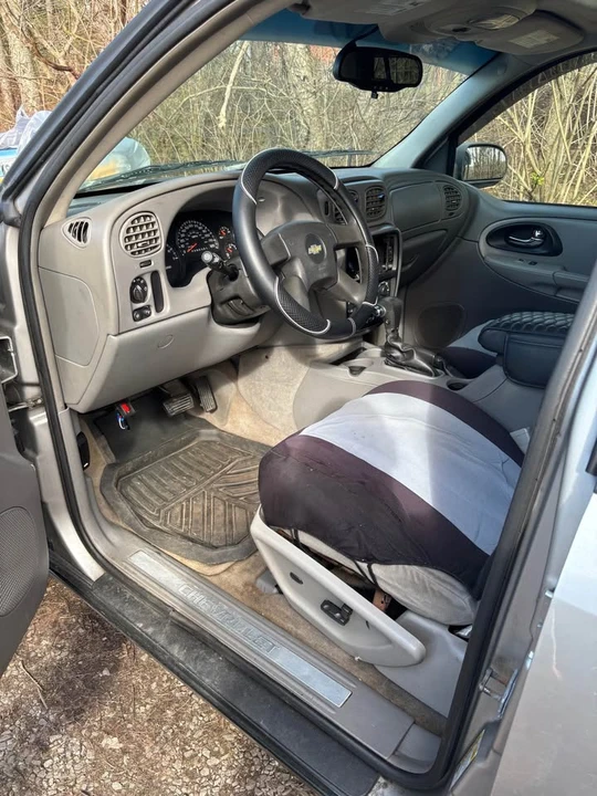 2006 Chevrolet Trailblazer - Image 12 of 15