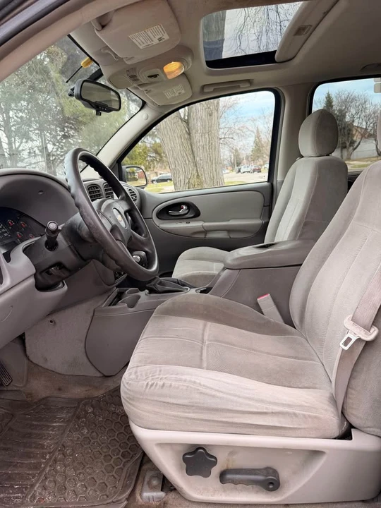 2006 Chevrolet Trailblazer - Image 12 of 16