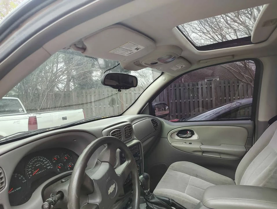 2006 Chevrolet Trailblazer - Image 5 of 6