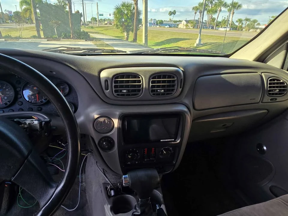 2006 Chevrolet Trailblazer - Image 14 of 17