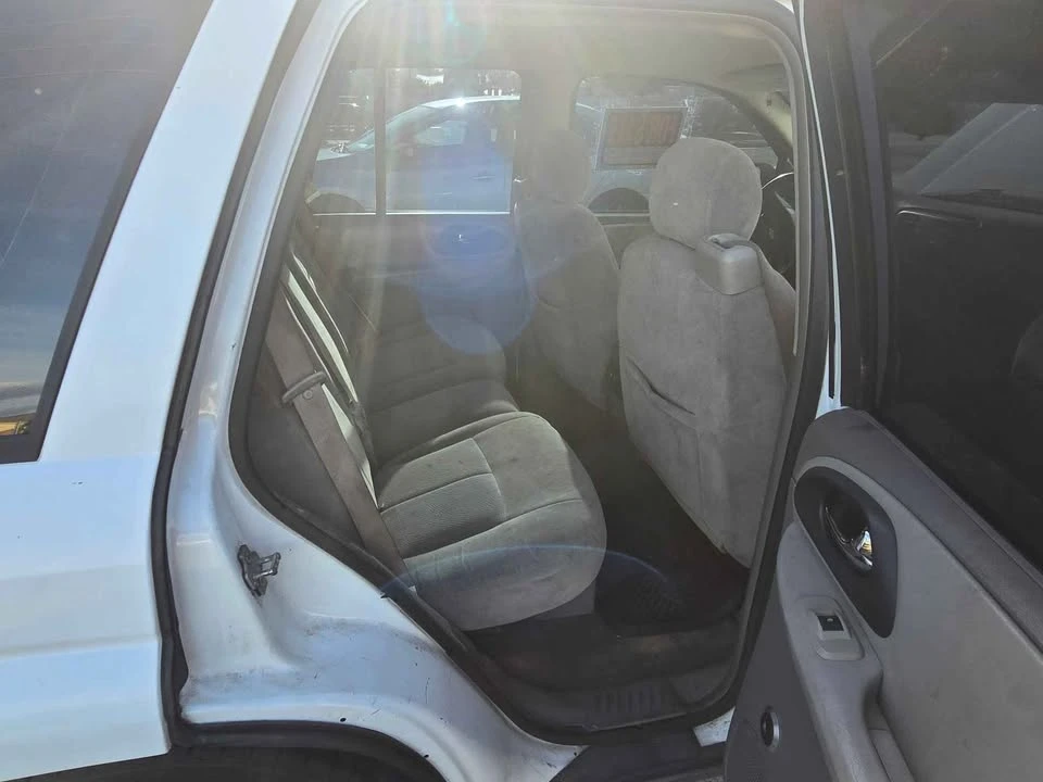 2006 Chevrolet Trailblazer - Image 13 of 17