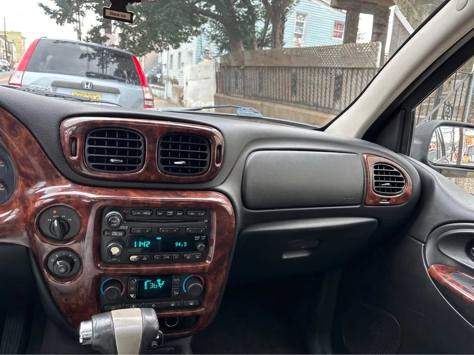 2006 Chevrolet Trailblazer - Image 10 of 13