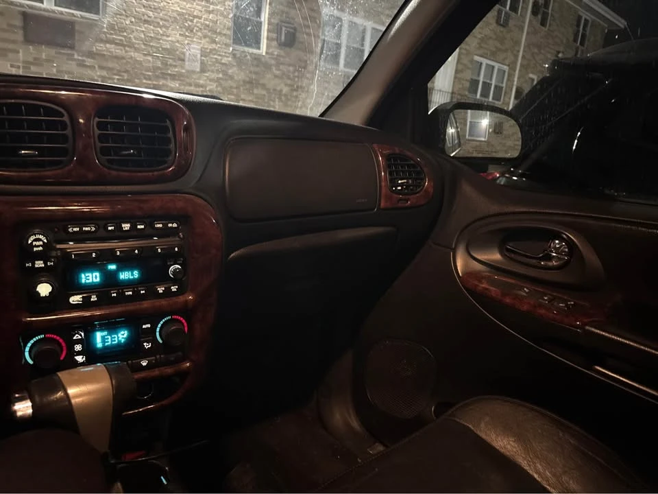 2006 Chevrolet Trailblazer - Image 13 of 13