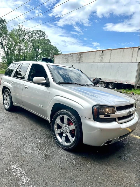 2006 Chevrolet Trailblazer - Image 2 of 13