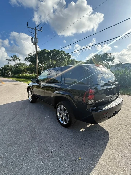 2006 Chevrolet Trailblazer - Image 3 of 19