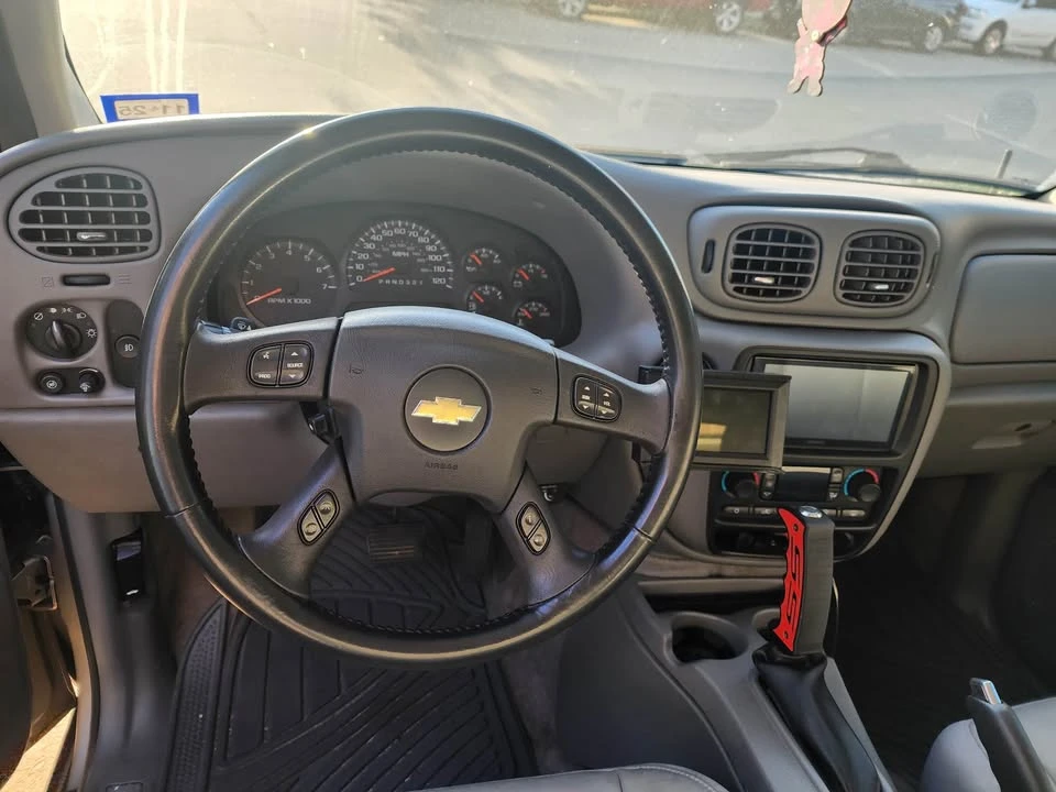 2006 Chevrolet Trailblazer - Image 7 of 8