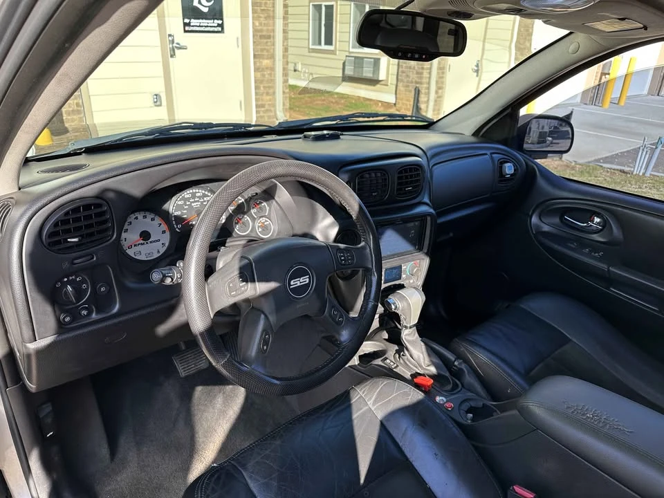 2006 Chevrolet Trailblazer - Image 9 of 13
