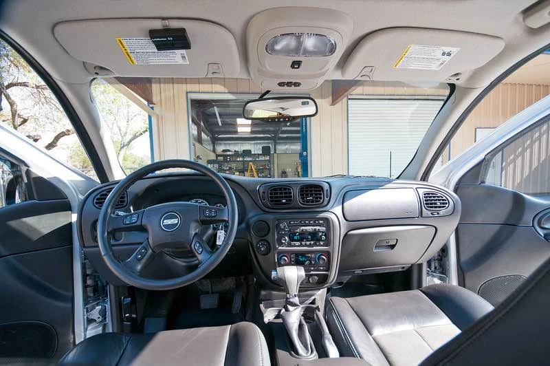 2006 Chevrolet Trailblazer - Image 7 of 8
