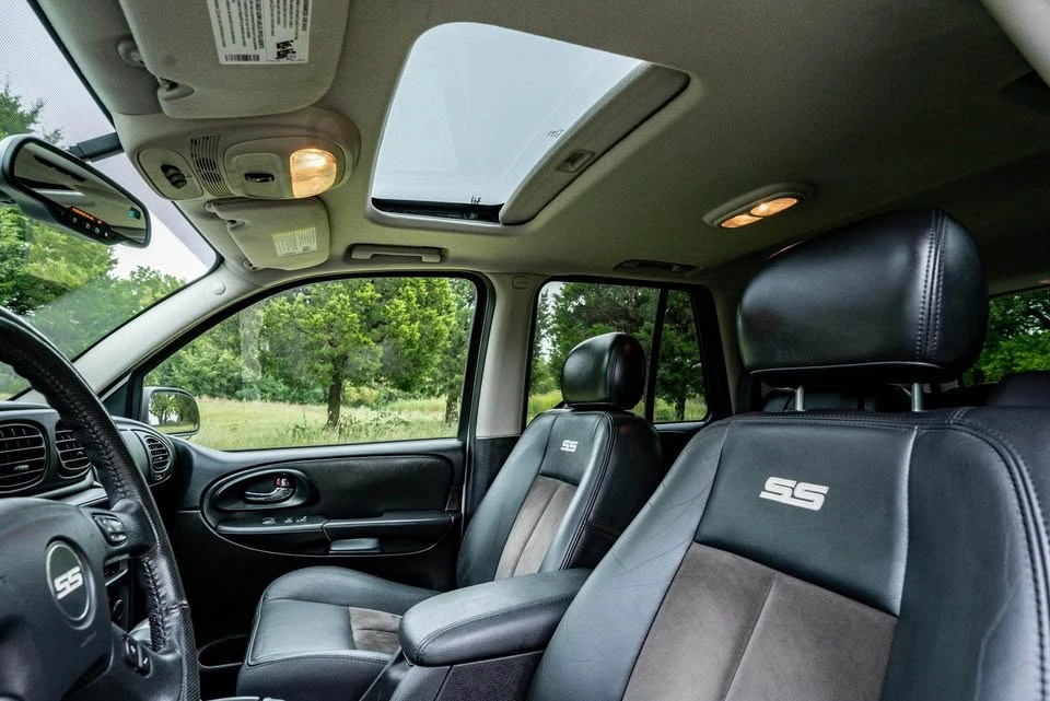 2006 Chevrolet Trailblazer - Image 8 of 8