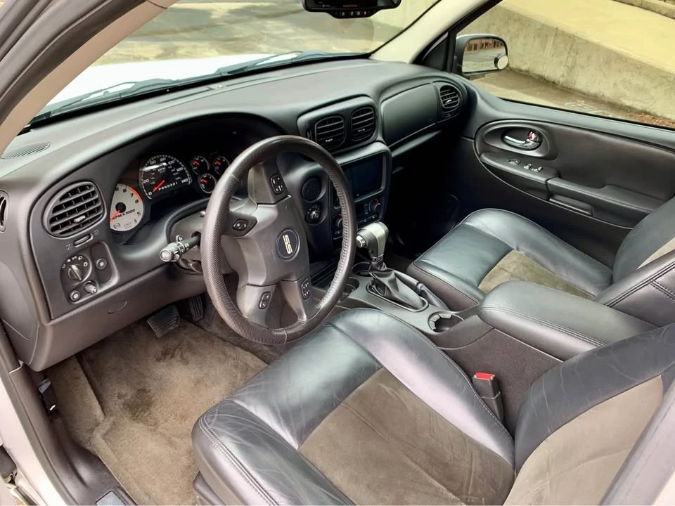 2006 Chevrolet Trailblazer - Image 10 of 16