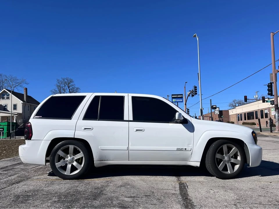 2006 Chevrolet Trailblazer - Image 8 of 10