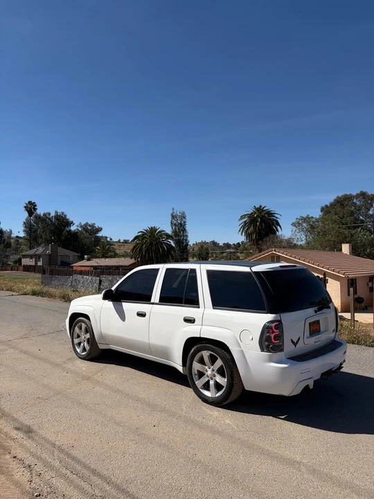 2006 Chevrolet Trailblazer - Image 4 of 8