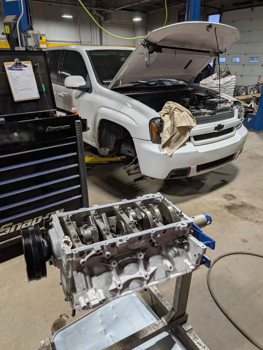 2006 Chevrolet Trailblazer - Image 11 of 14