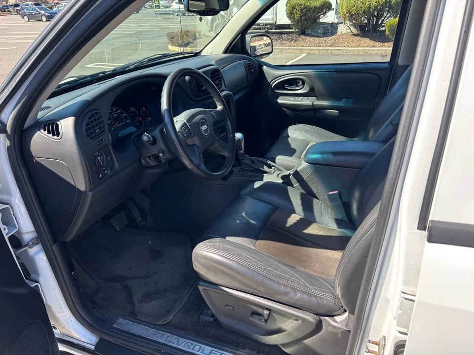 2006 Chevrolet Trailblazer - Image 9 of 13