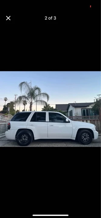 2006 Chevrolet Trailblazer - Image 2 of 3
