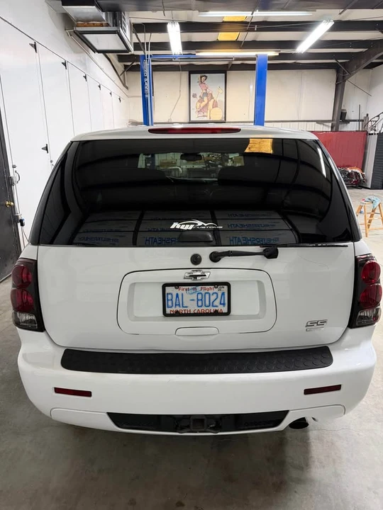 2006 Chevrolet Trailblazer - Image 2 of 13