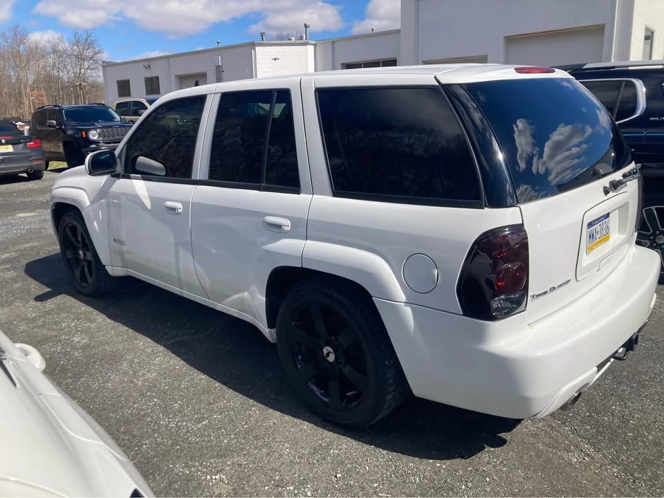 2006 Chevrolet Trailblazer - Image 2 of 8