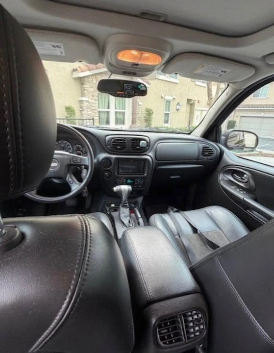 2006 Chevrolet Trailblazer - Image 11 of 17