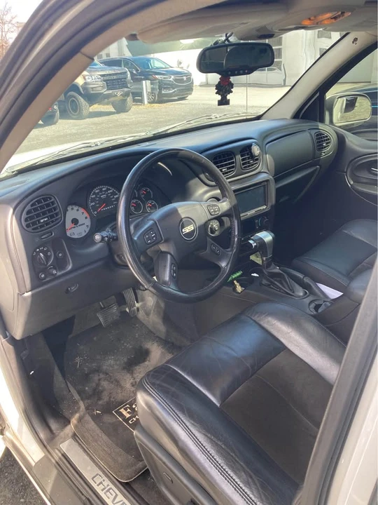 2006 Chevrolet Trailblazer - Image 6 of 8