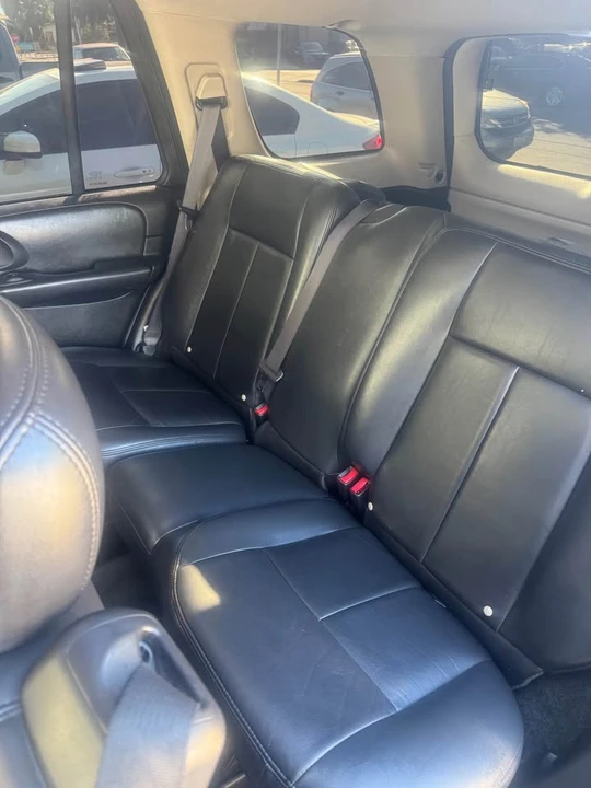 2006 Chevrolet Trailblazer - Image 6 of 14