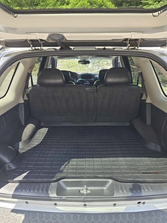 2007 Chevrolet Trailblazer - Image 8 of 14