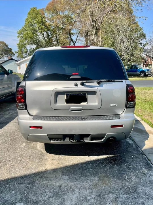 2006 Chevrolet Trailblazer - Image 2 of 9