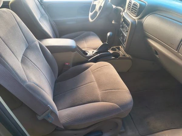 2006 Chevrolet Trailblazer - Image 9 of 11
