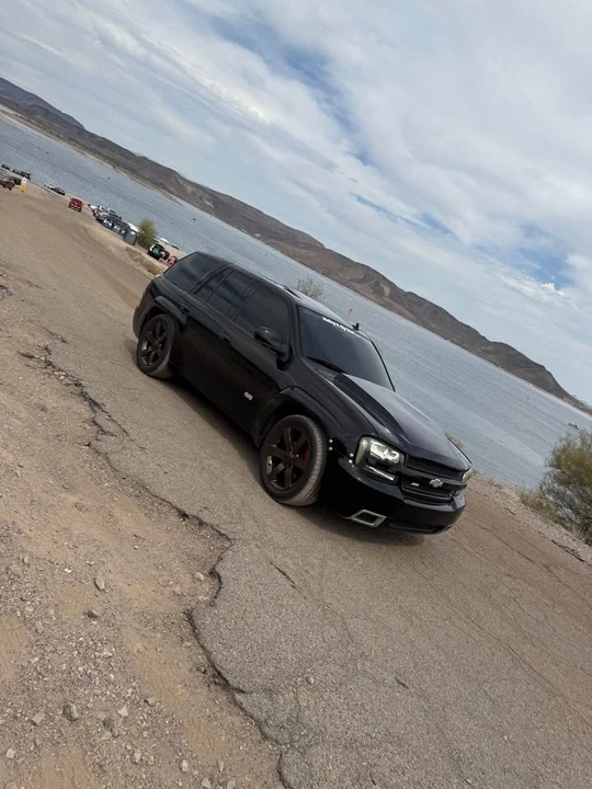 2006 Chevrolet Trailblazer - Image 2 of 8