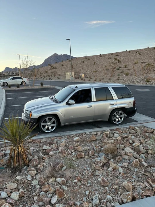 2006 Chevrolet Trailblazer - Image 2 of 4