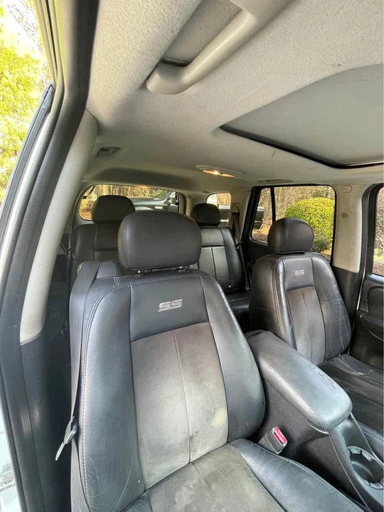 2006 Chevrolet Trailblazer - Image 6 of 10