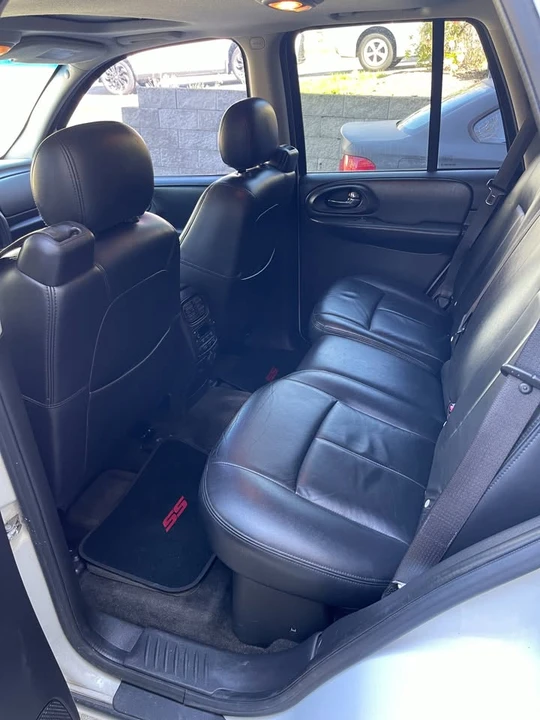 2006 Chevrolet Trailblazer - Image 9 of 11