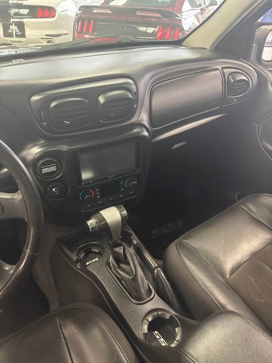 2006 Chevrolet Trailblazer - Image 11 of 13