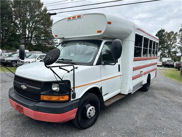 2006 Chevrolet - Image 13 of 21
