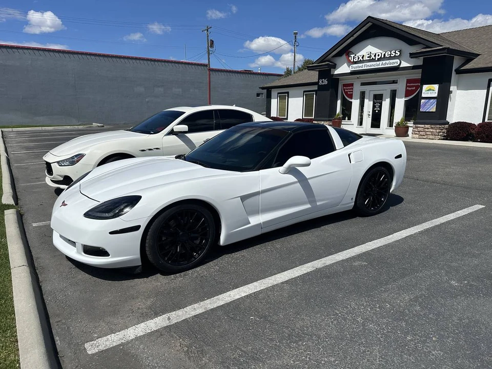 2006 Chevrolet Corvette C6 - Image 2 of 5