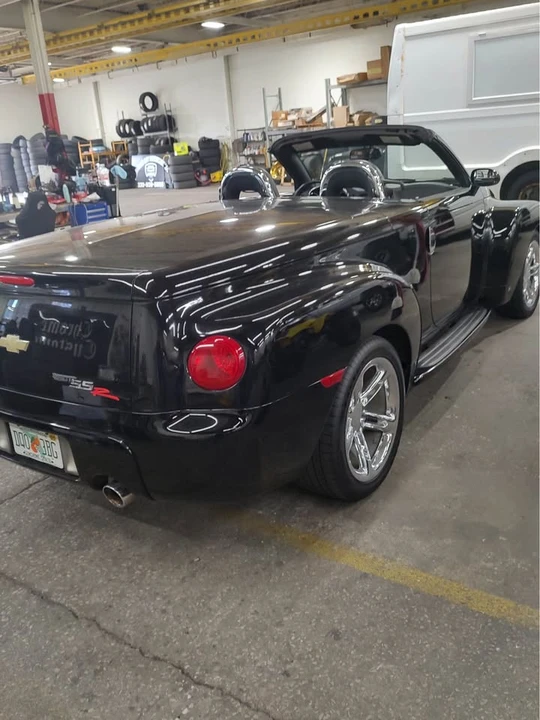 2006 Chevrolet SSR - Image 3 of 5