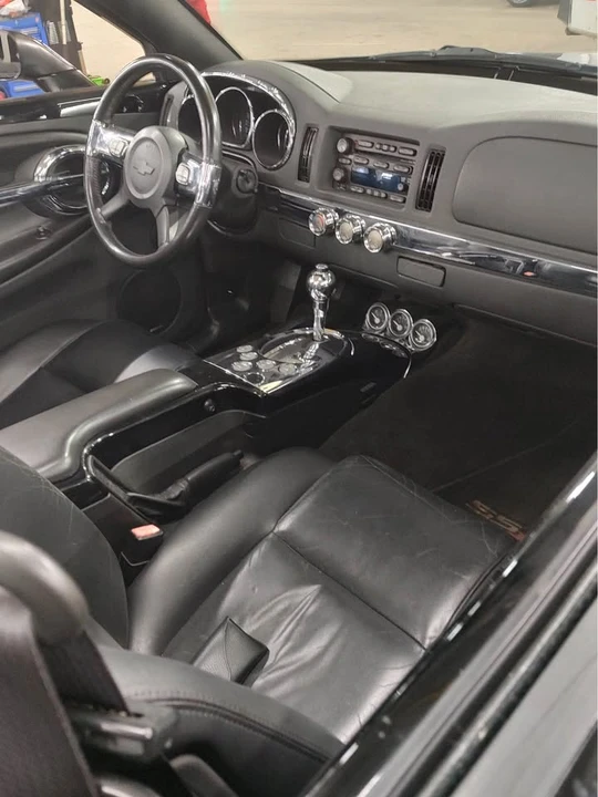 2006 Chevrolet SSR - Image 5 of 5