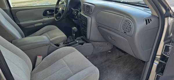 2006 Chevrolet Trailblazer - Image 9 of 21