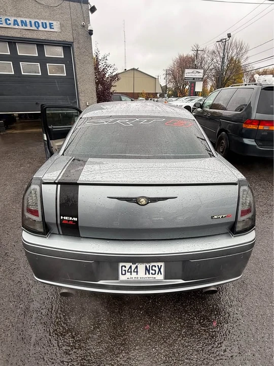 2006 Chrysler 300 (2005-2023) - Image 13 of 16