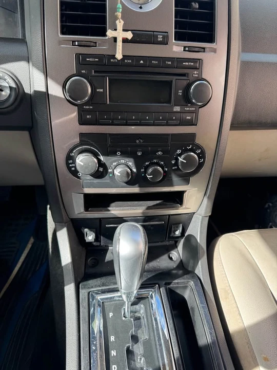 2006 Chrysler 300 (2005-2023) - Image 6 of 16