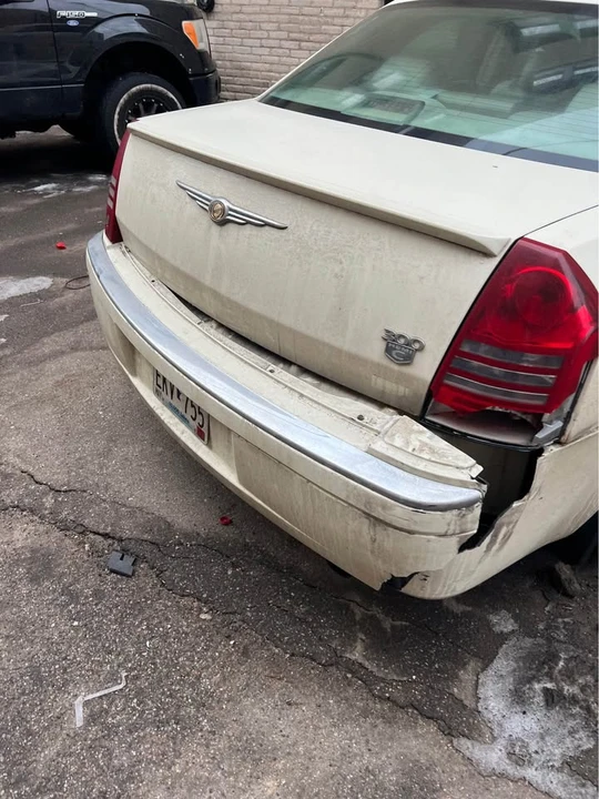 2006 Chrysler 300 (2005-2023) - Image 14 of 15