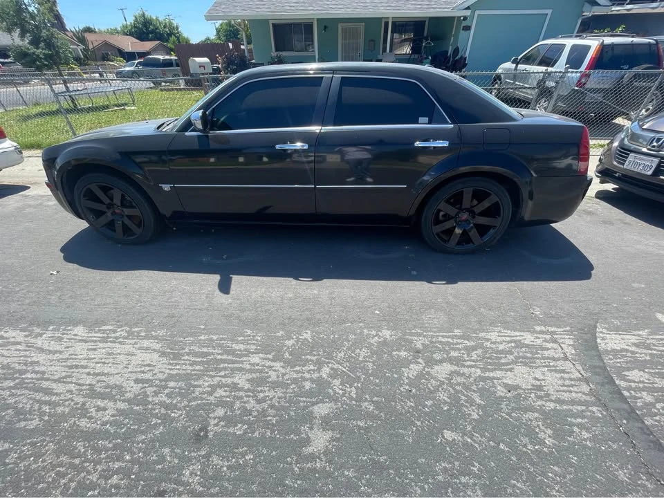 2006 Chrysler 300 (2005-2023) - Image 4 of 5