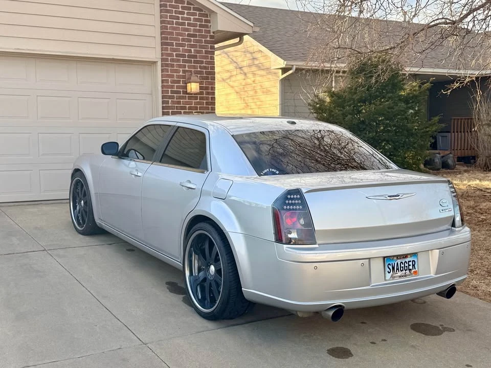 2006 Chrysler 300 (2005-2023) - Image 4 of 12