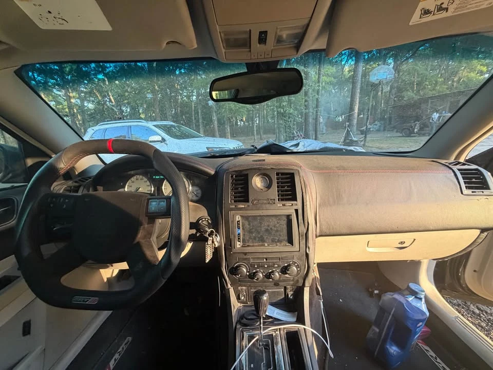 2006 Chrysler 300 (2005-2023) - Image 2 of 7