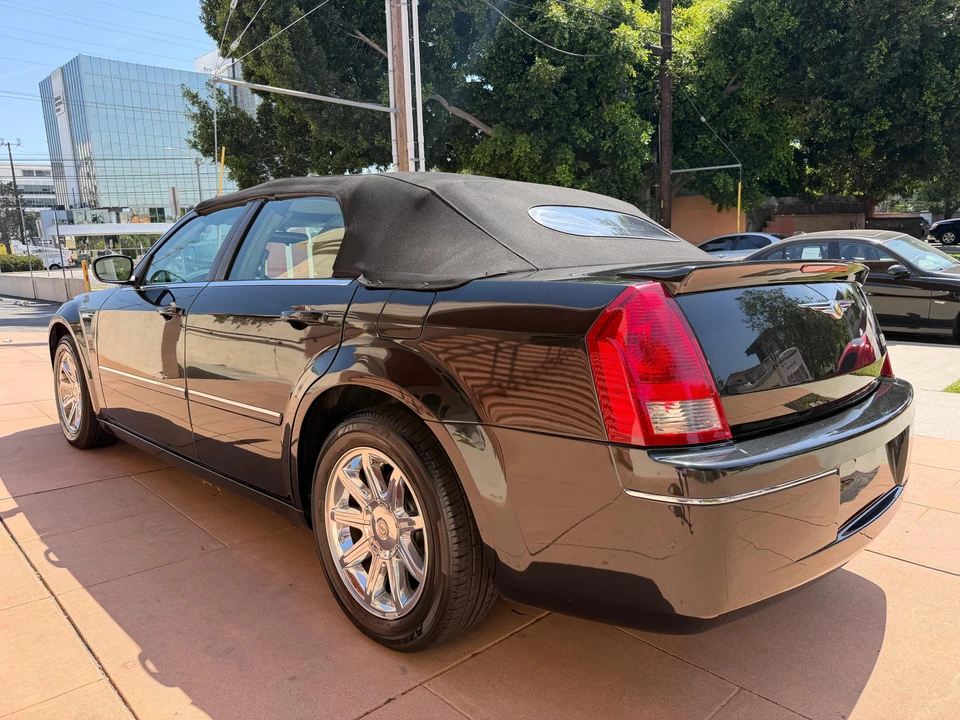 2006 Chrysler 300 (2005-2023) - Image 11 of 31