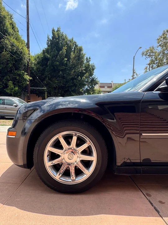 2006 Chrysler 300 (2005-2023) - Image 23 of 31