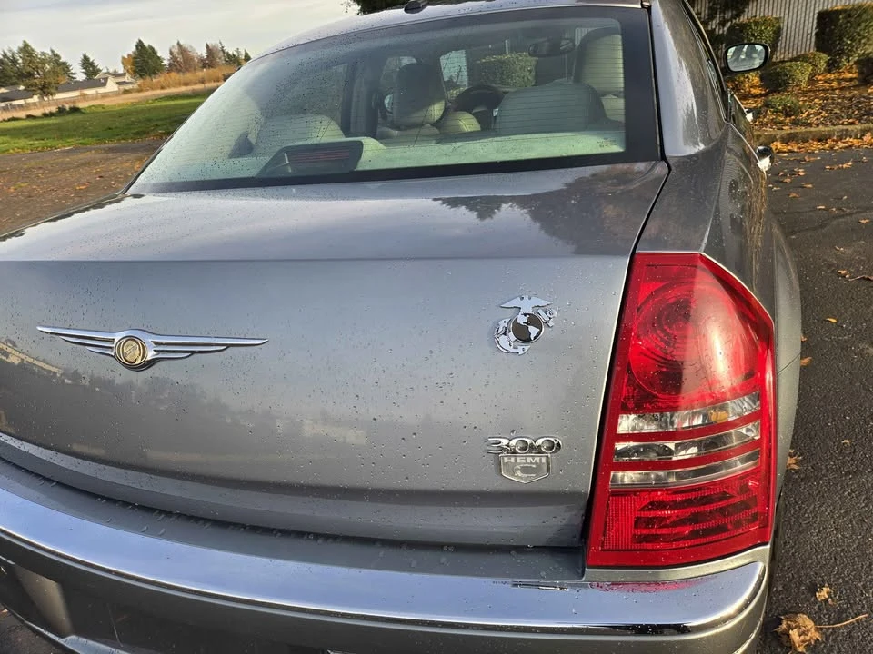 2006 Chrysler 300 (2005-2023) - Image 5 of 14