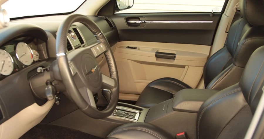 2006 Chrysler 300 (2005-2023) - Image 4 of 12
